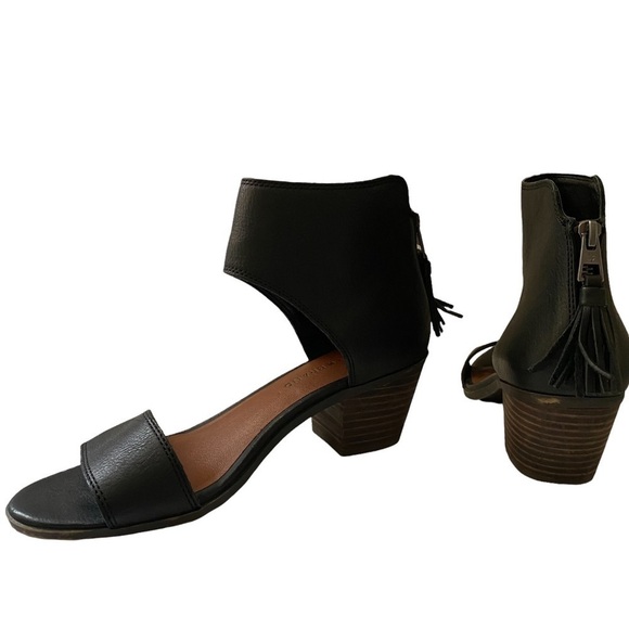 Lucky Brand Black Leather Stacked Heel Sandals Size 7.5 - Picture 1 of 10